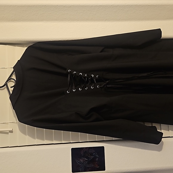 Hot Topic Social Collision Gothic Vampire Long-Sleeved Waistcoat - Picture 5 of 7